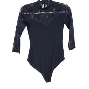 FOREVER 21 Black Lace Heart  Shaped Bodice Bodysuit